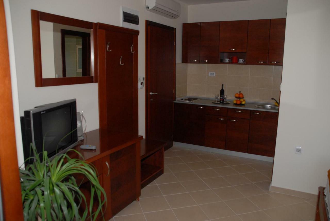Apartments Krapina Будва Экстерьер фото